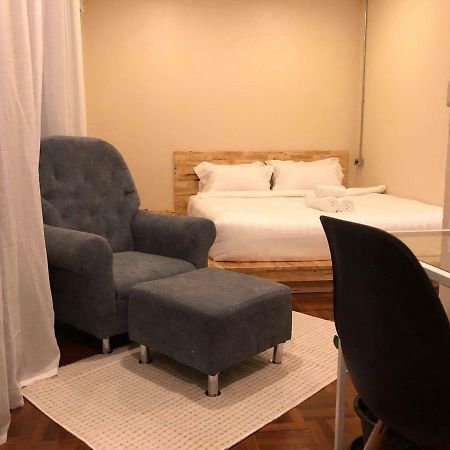 Bed and Breakfast Ikkyu Nimman Чиангмай Экстерьер фото